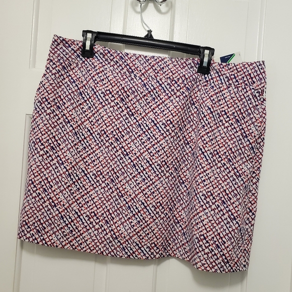 NWT IZOD Golf Skort Size 16 Pink White Blue Athlesuire Retail $68.00 - Picture 4 of 9
